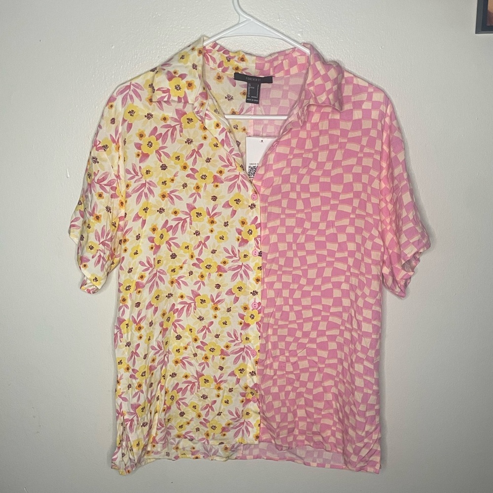 NWT Floral and Checkered Pink Shirt